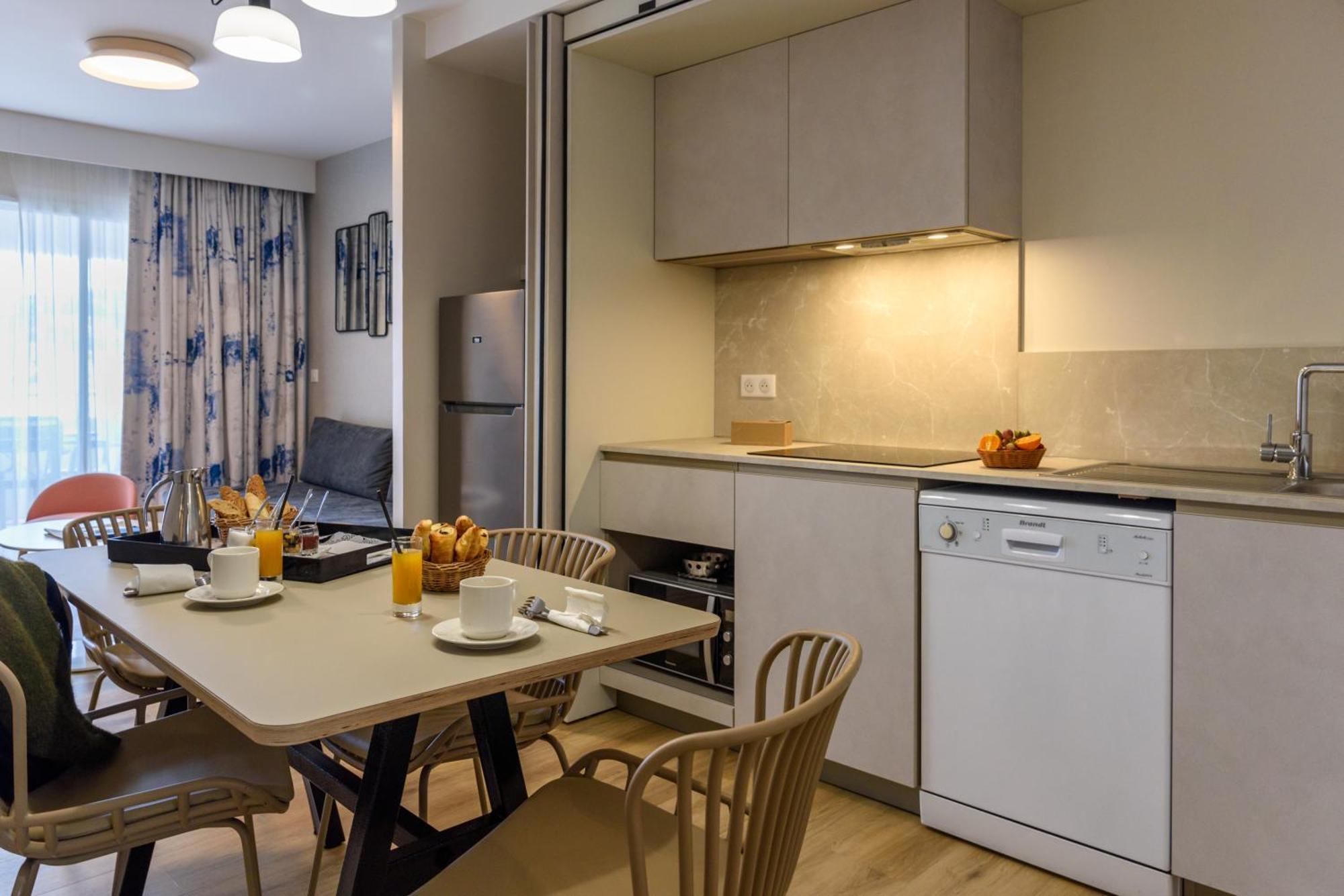 Residence De Tourisme Ajaccio Amiraute Ngoại thất bức ảnh